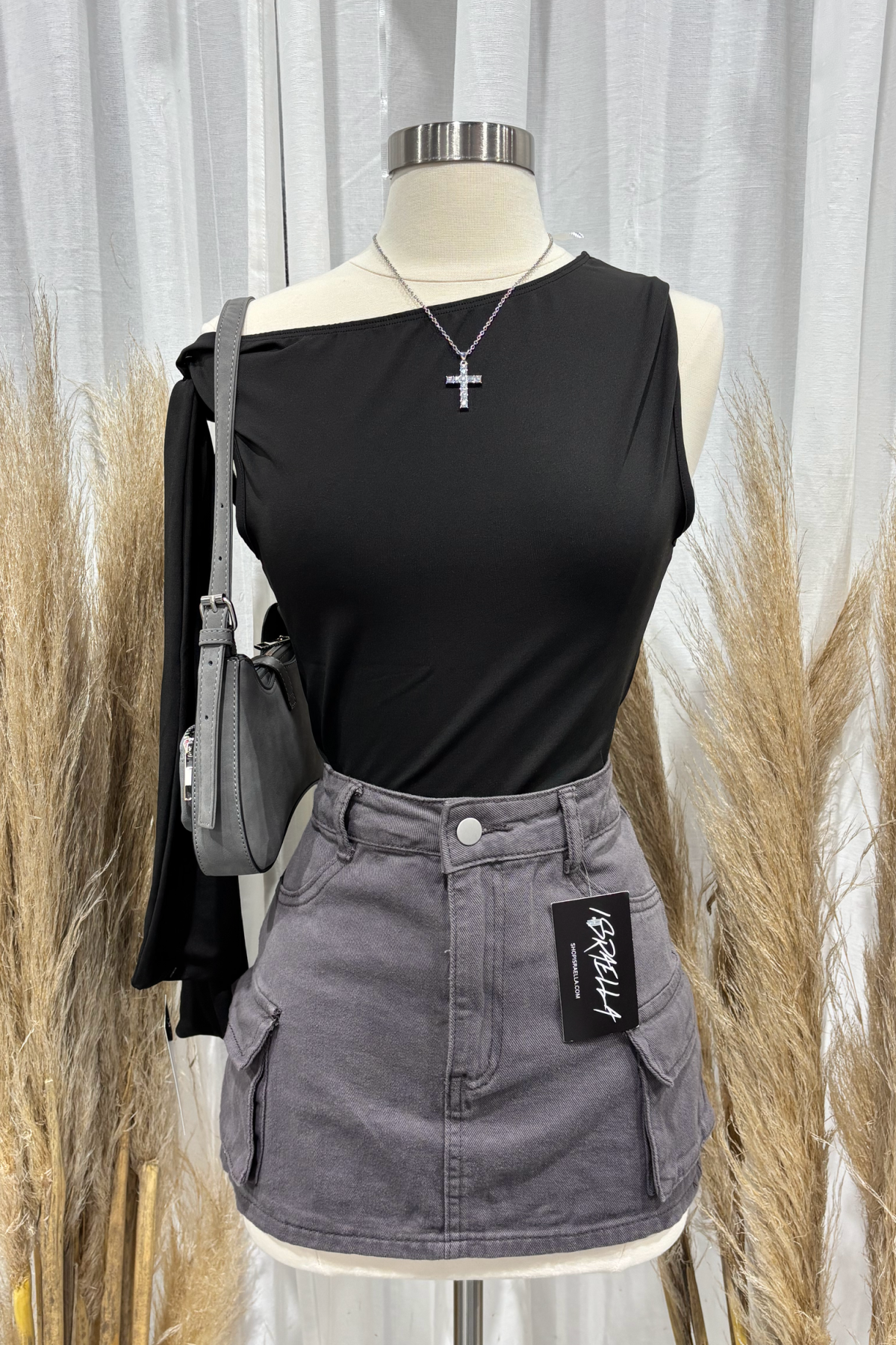 Karla Asymmetrical Top (Black)