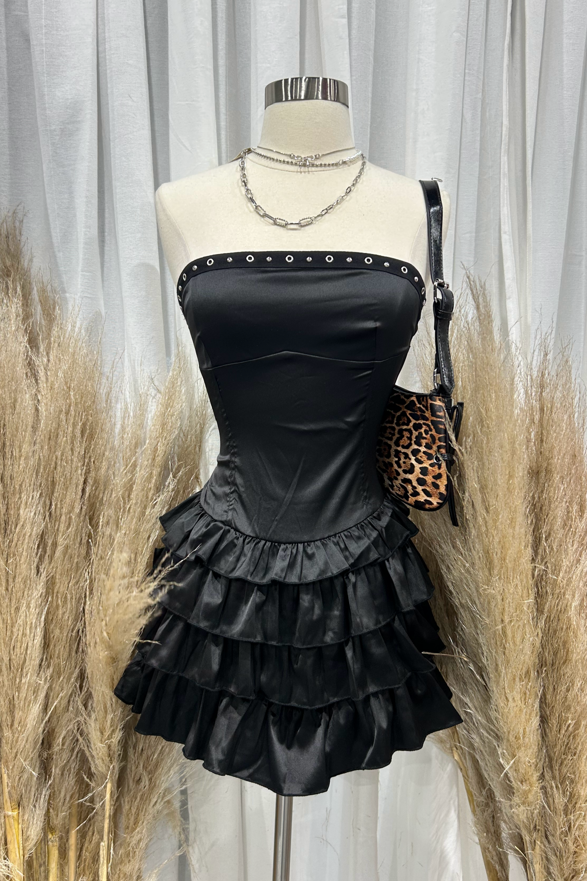 Vaeh Satin Mini Dress (Black)