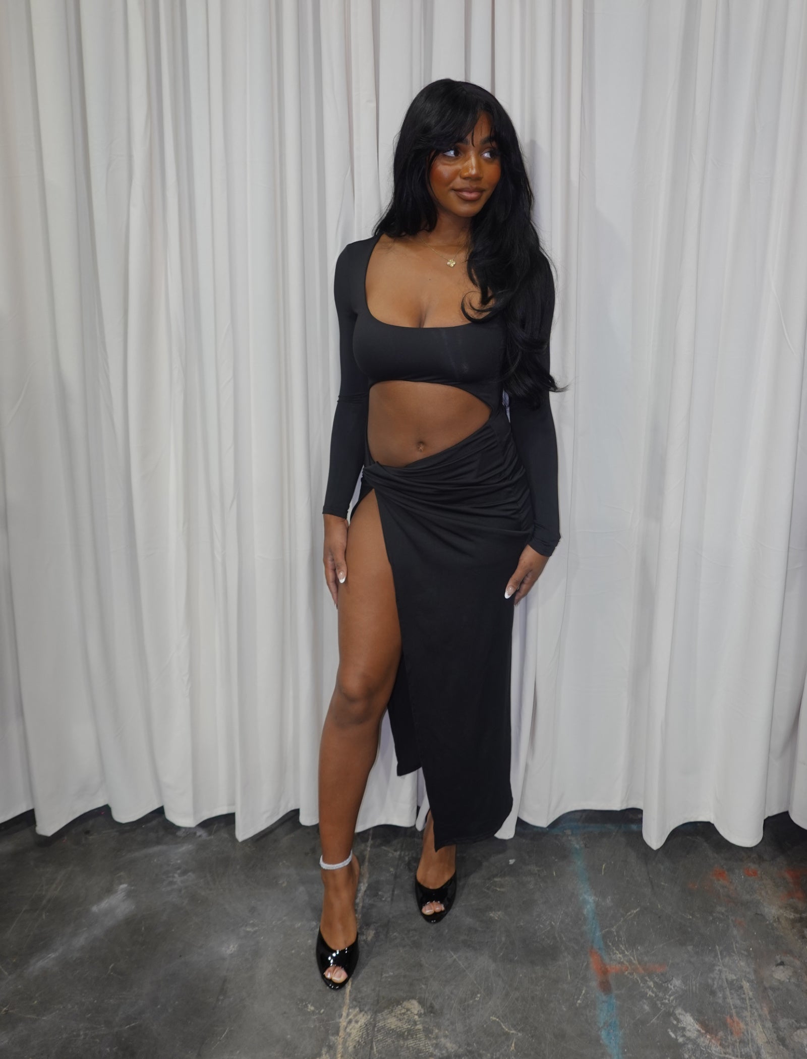 long sleeve cutout dress Brynlee Long Sleeve Cutout Maxi Dress (Black)