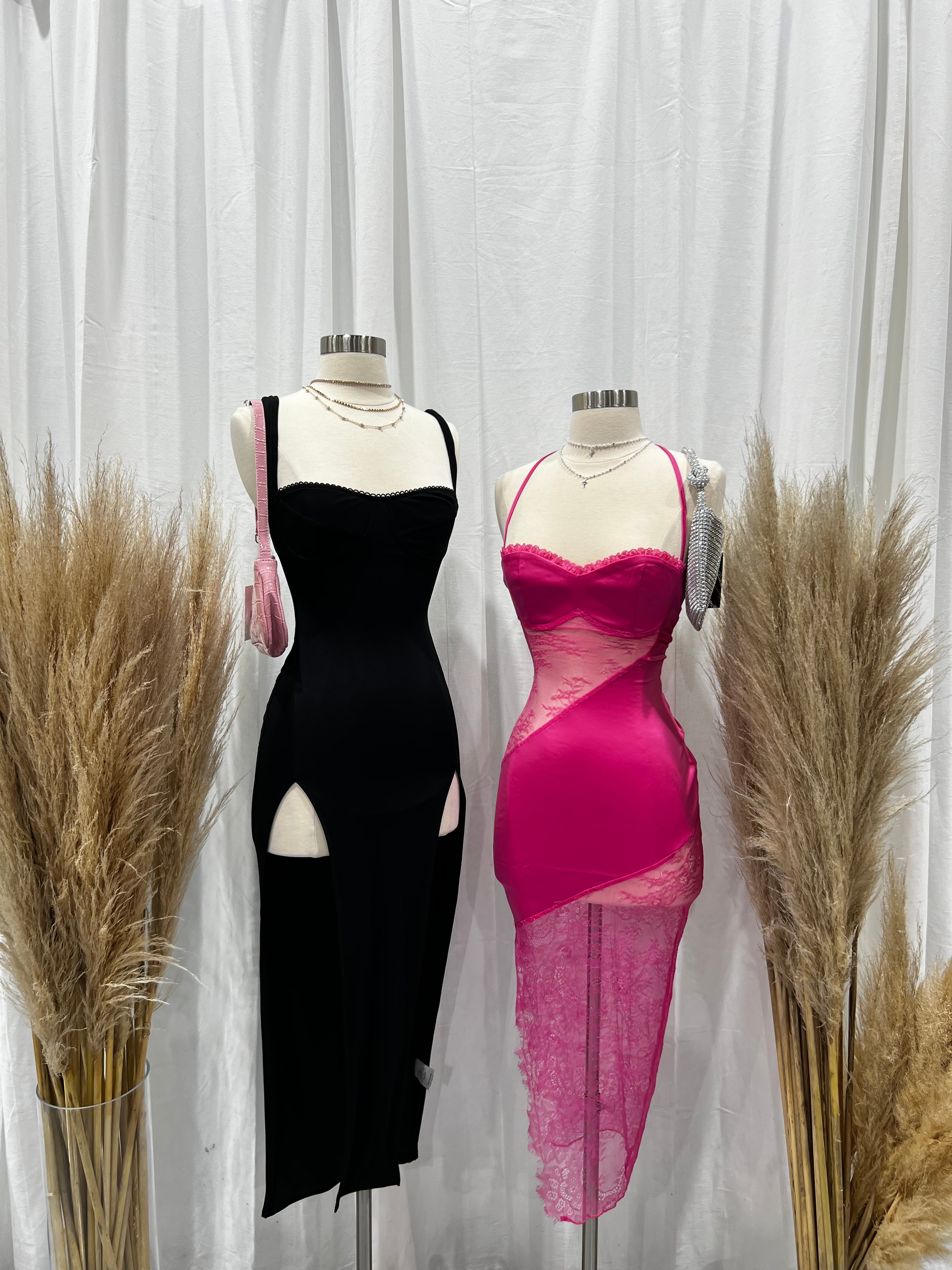 Tristezza Lace Halter Dress (Fuchsia Pink)