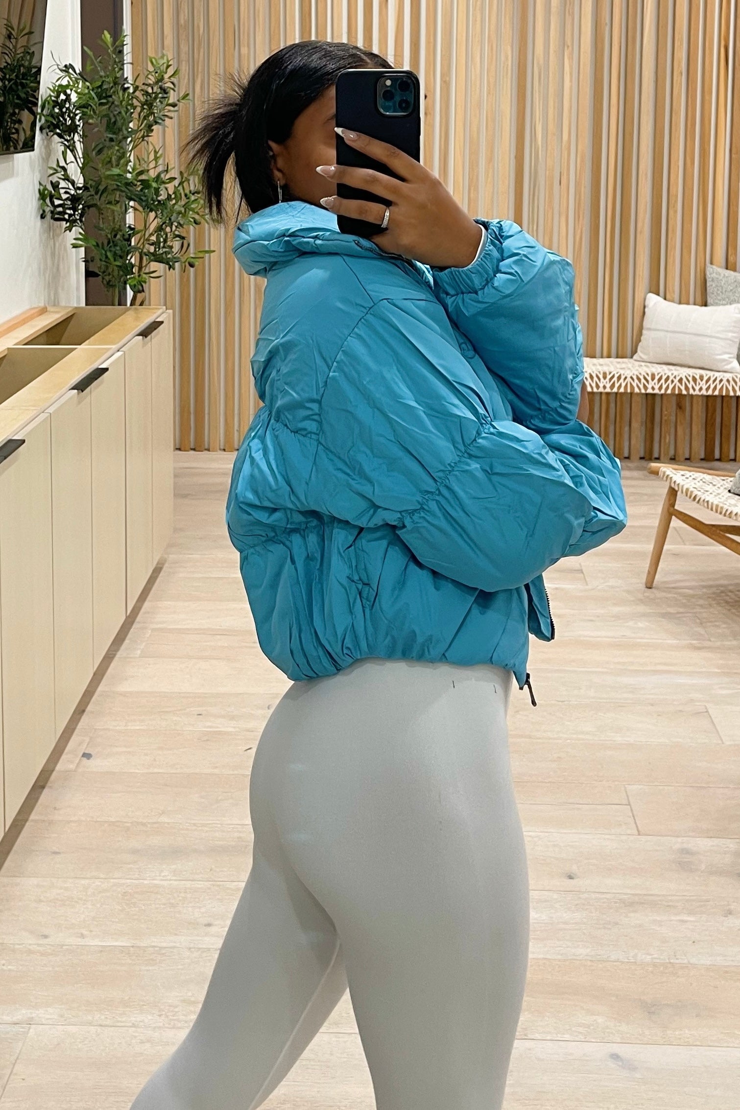 Montreal Puffer Jacket (Dolphin Blue)