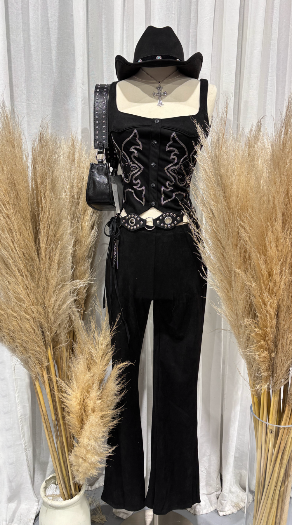 Marquez Suede Flare Pants (Black)