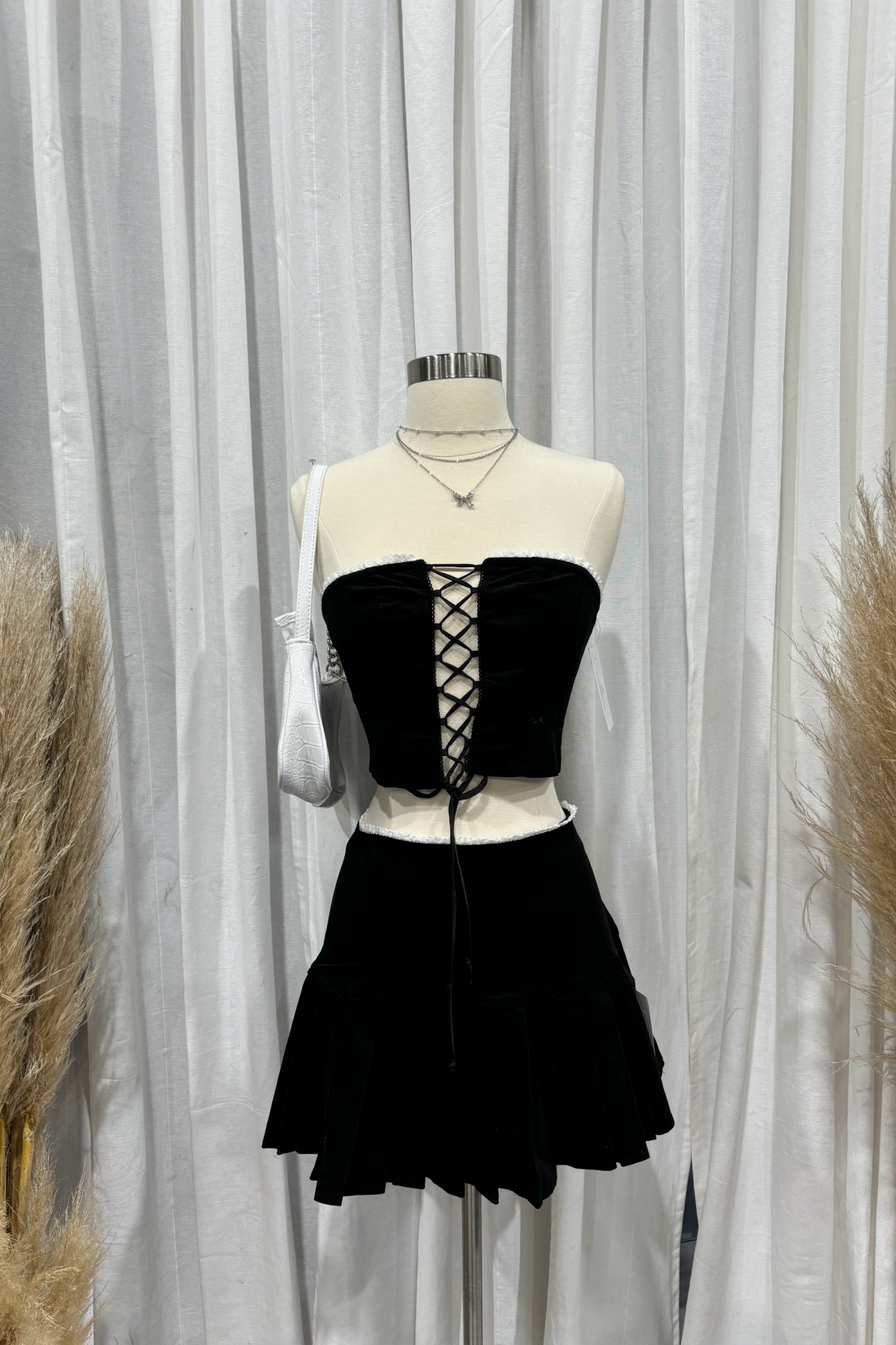 Ellison Pleated Skirt Set (Black)