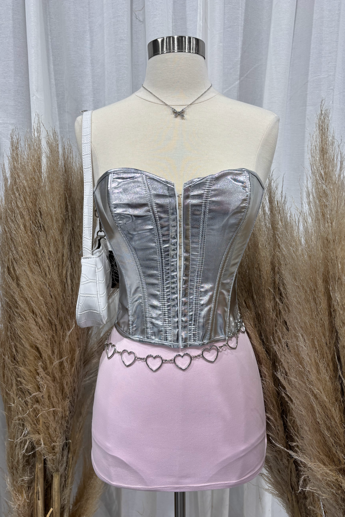 Amira Mini Skirt (Baby Pink)