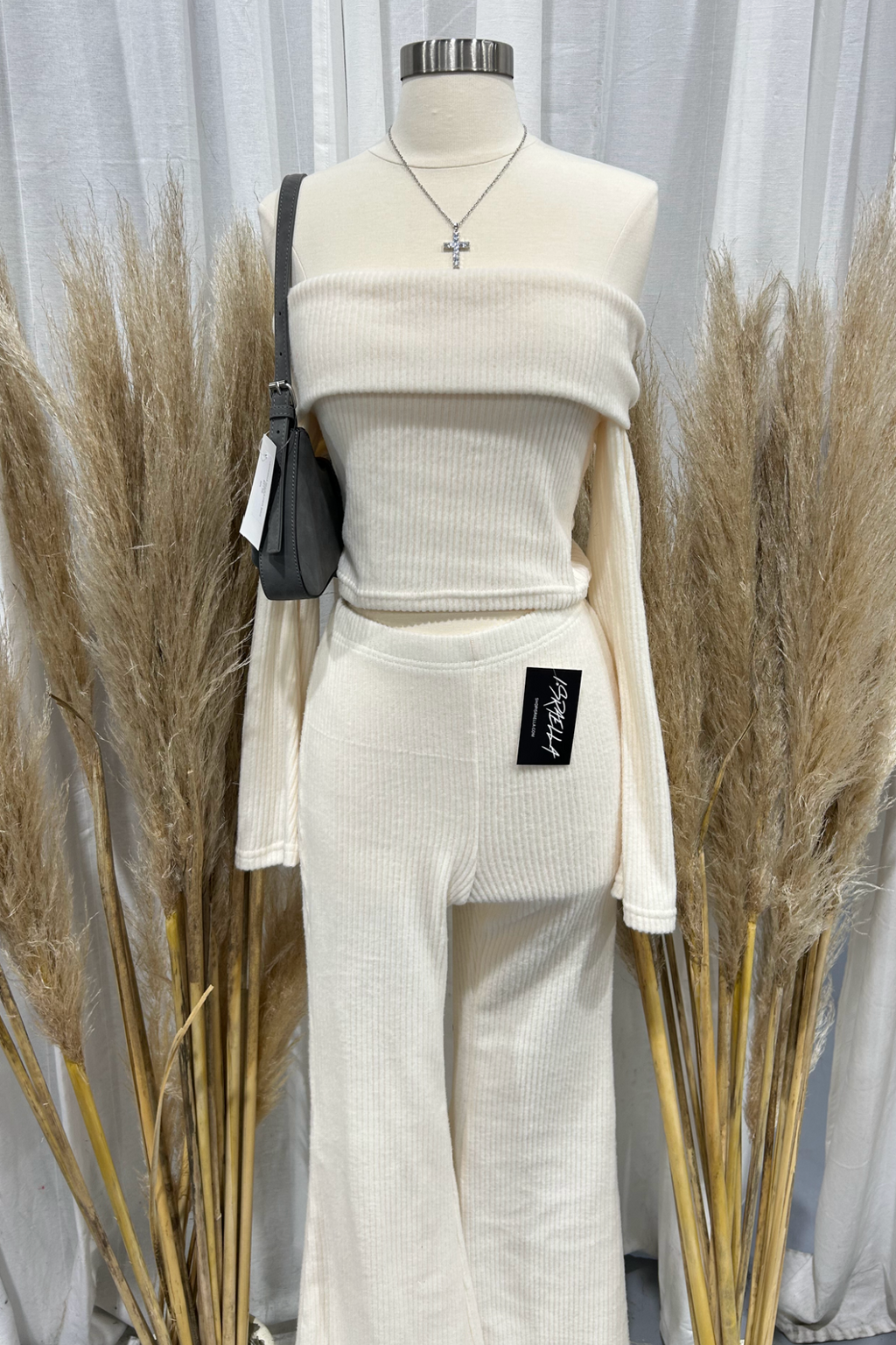 Romina Off Shoulder Pants Set (Ivory White)