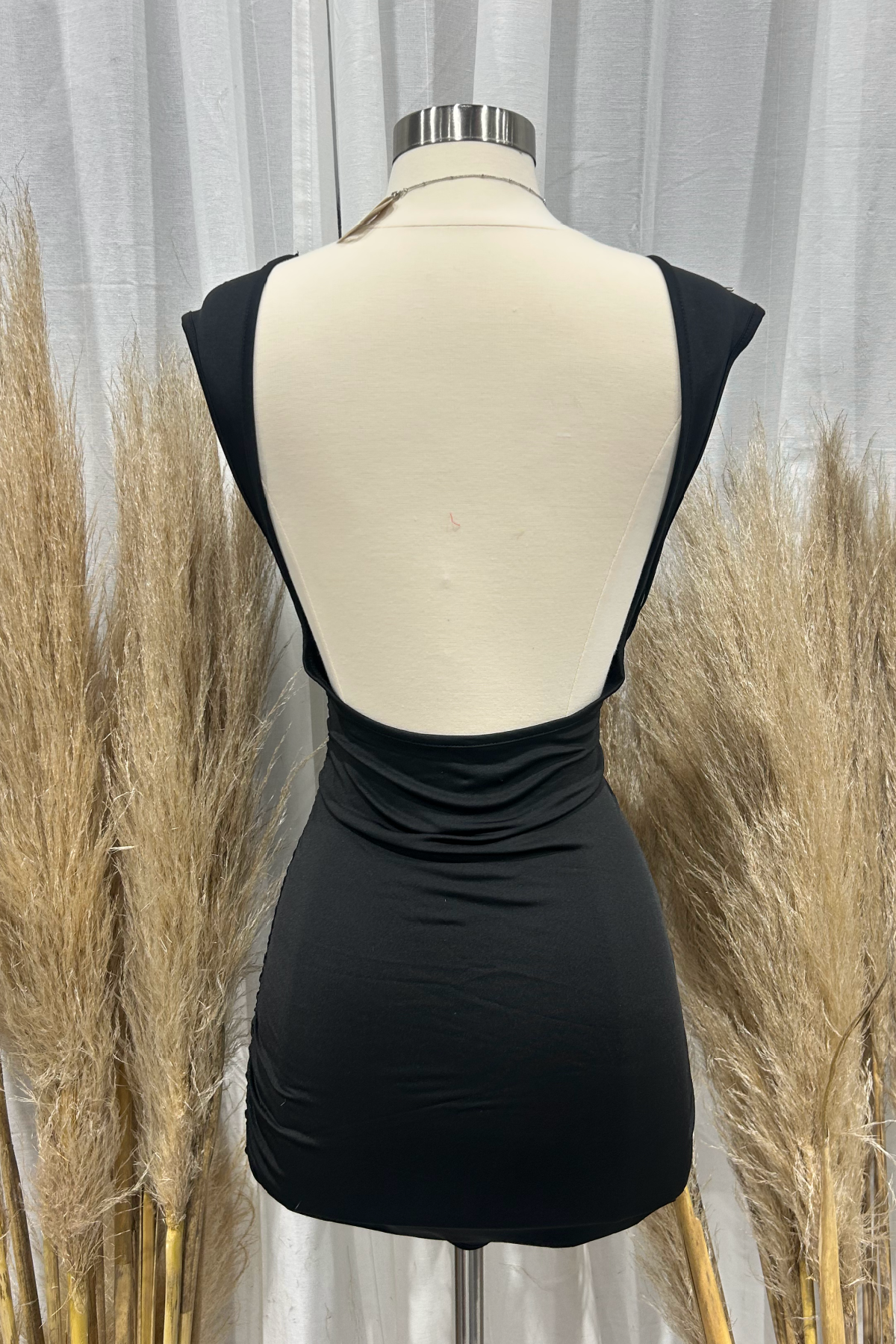 Kylie Open Back Dress (Black)