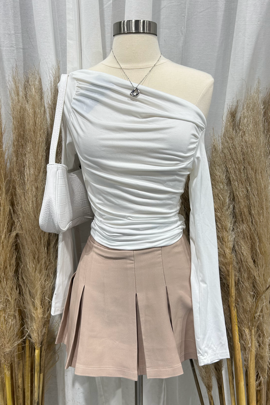 Pierce Pleated Mini Skirt (Khaki Brown)