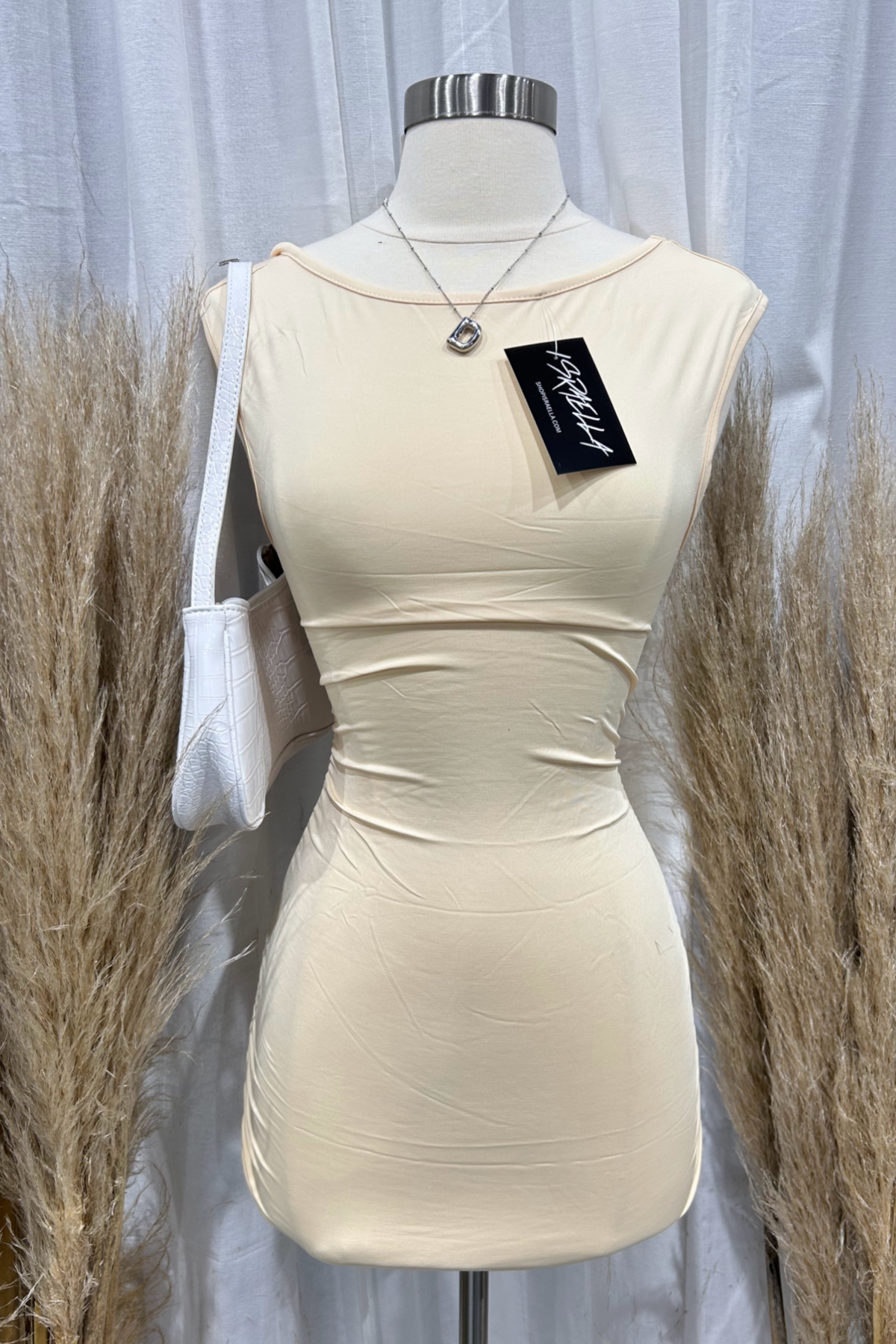 Kylie Open Back Dress (Ivory White)