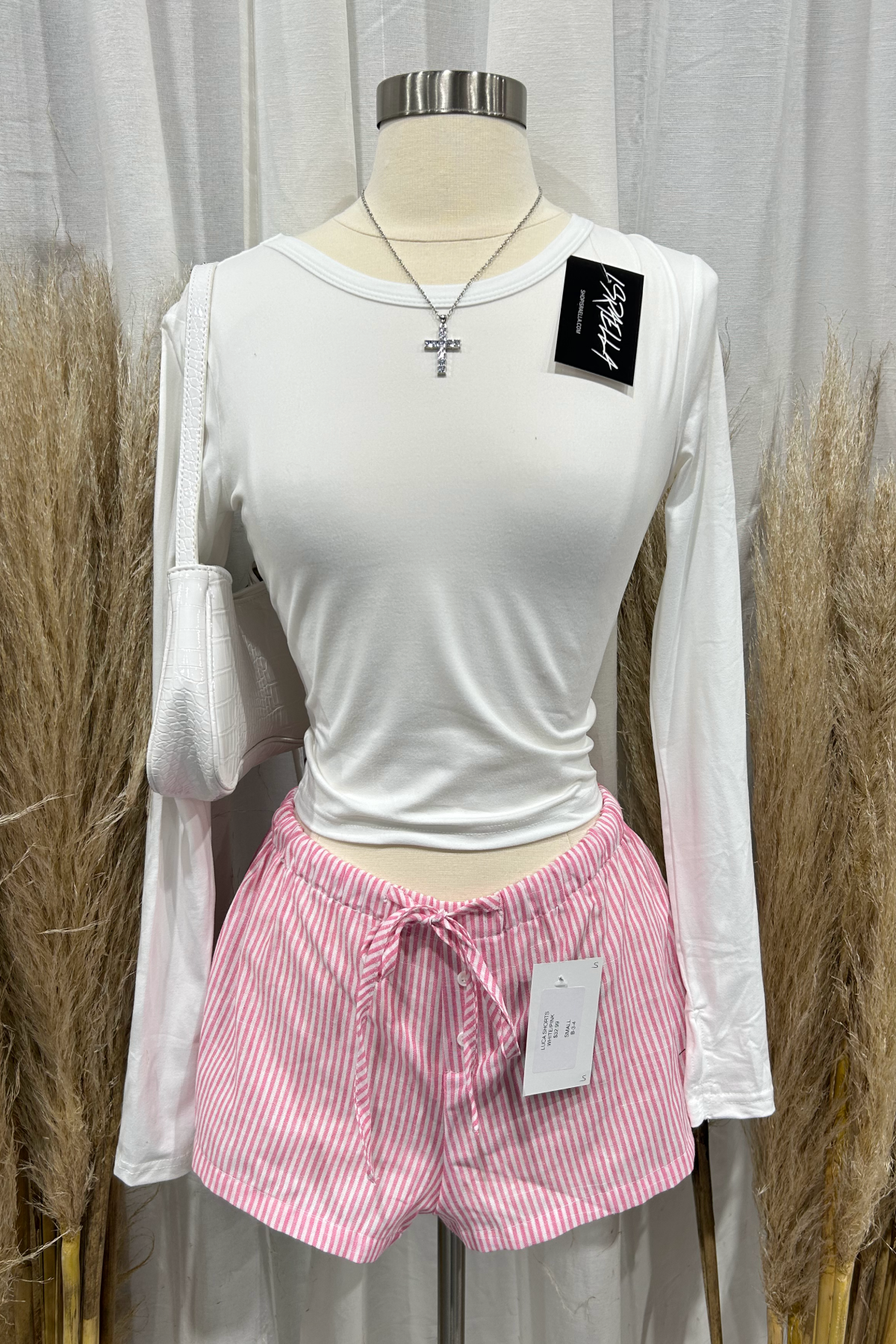 Luca Shorts (Pink/White)