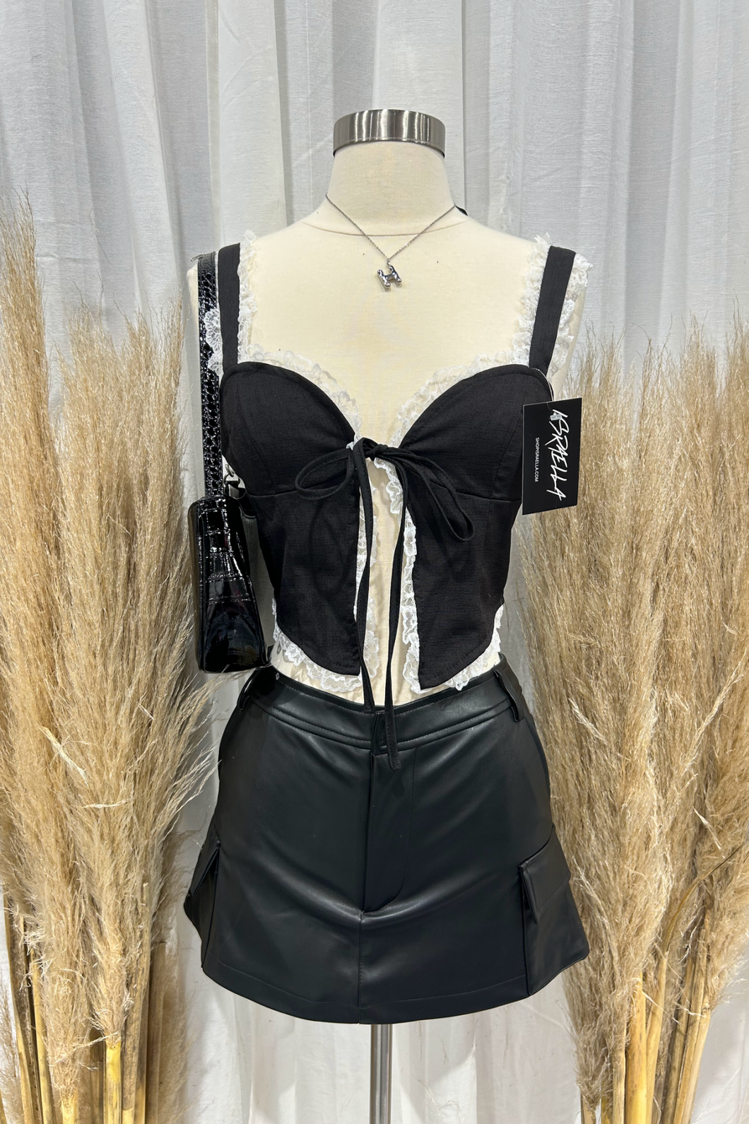 Zion Lace Trim Top (Black)