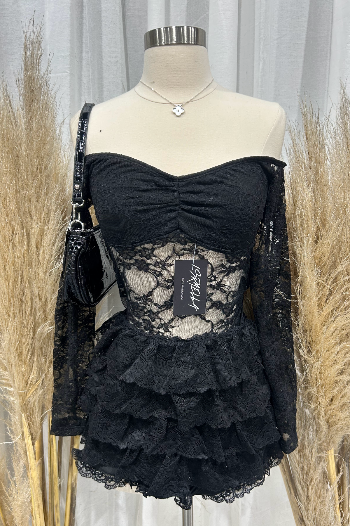 Alexia Lace Long Sleeve Top ( Black)