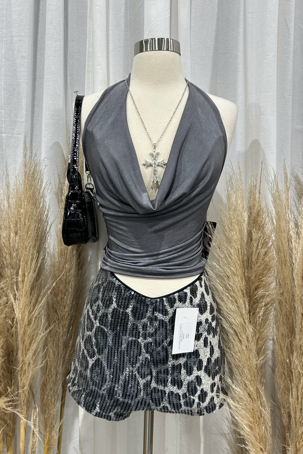 Khloe Halter Top (Dark Grey)