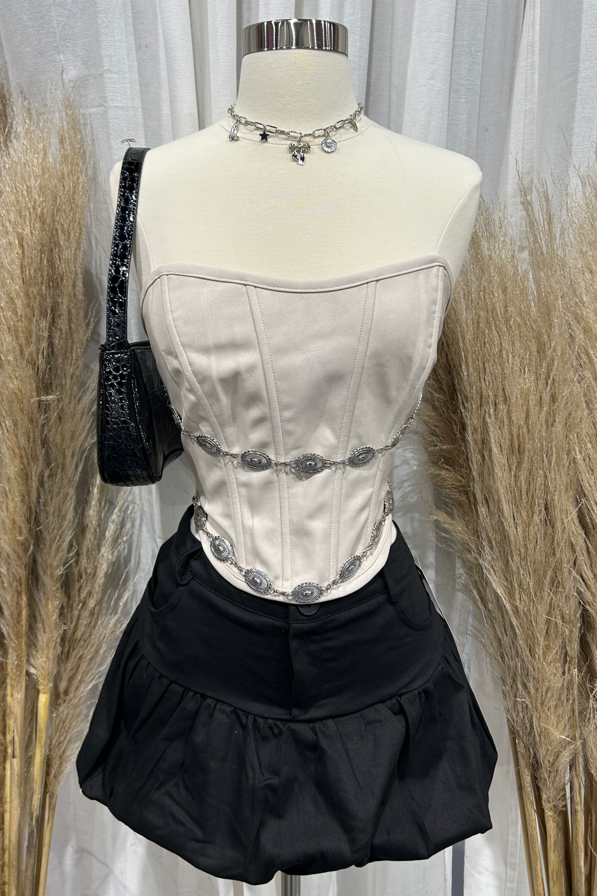 Drew Pleated Mini Skirt (Black)