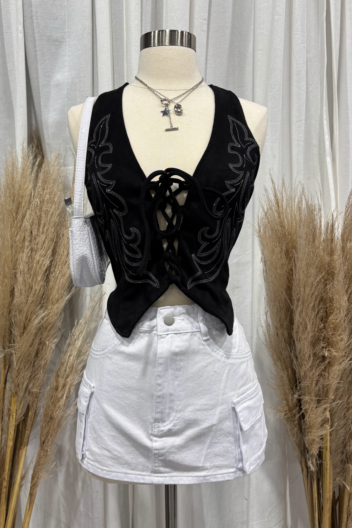Vaquera Halter Top (Black)