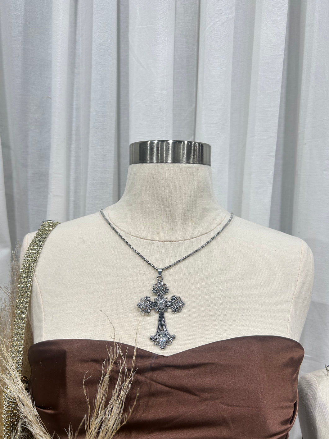 Crystal Cross Necklace (Silver)