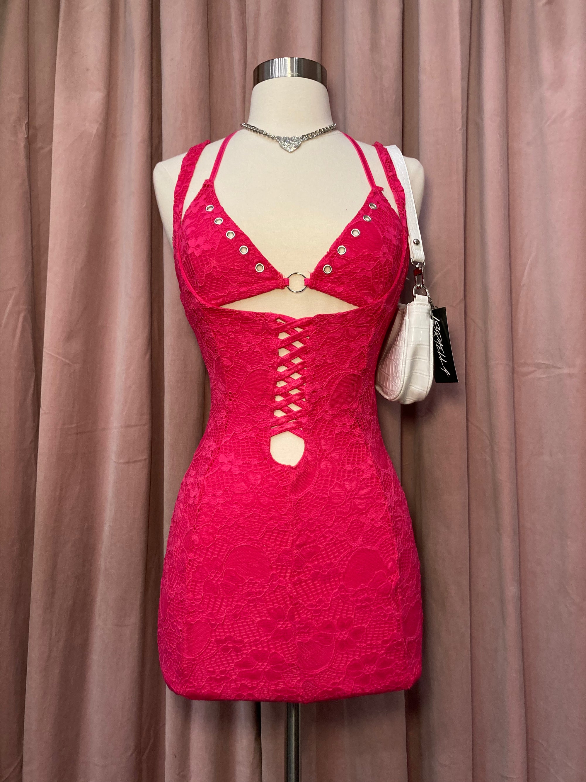 Macie Lace Mini Dress (Fuchsia Pink)