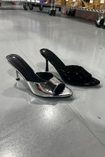 Load image into Gallery viewer, Fully Heels (Silver)