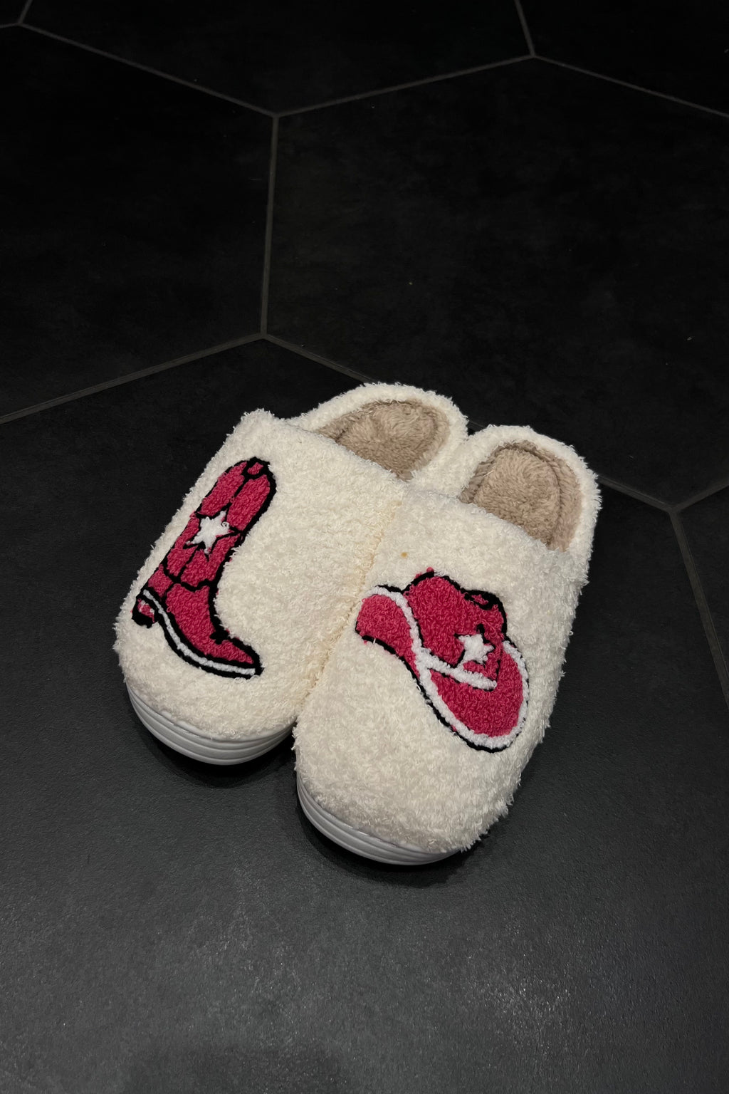 Slippers (23 Color Options)