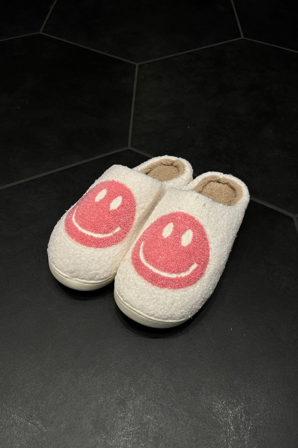 Slippers (23 Color Options)