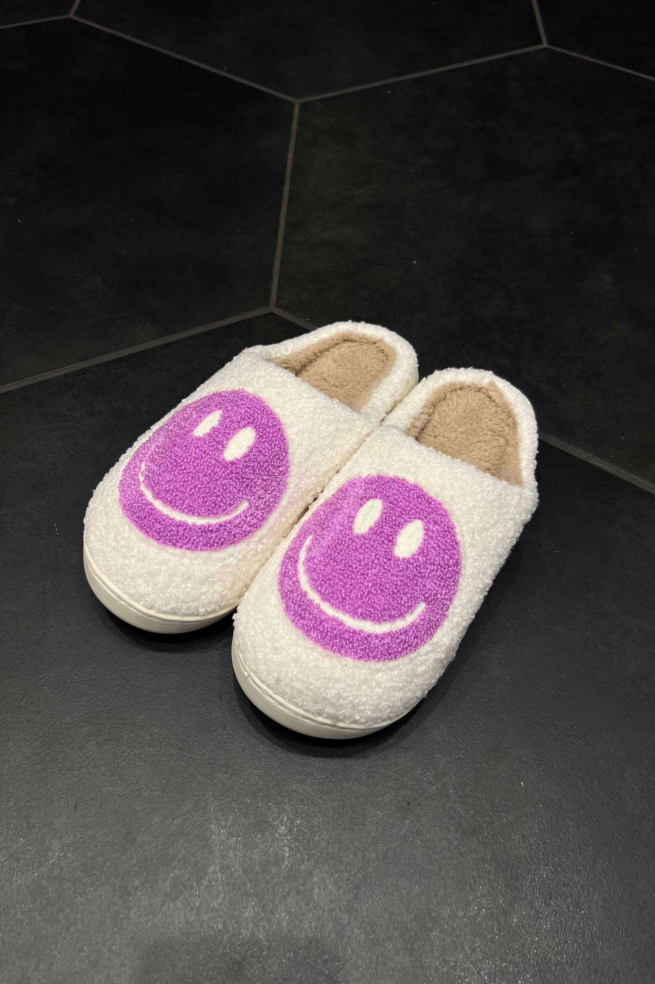 Slippers (23 Color Options)