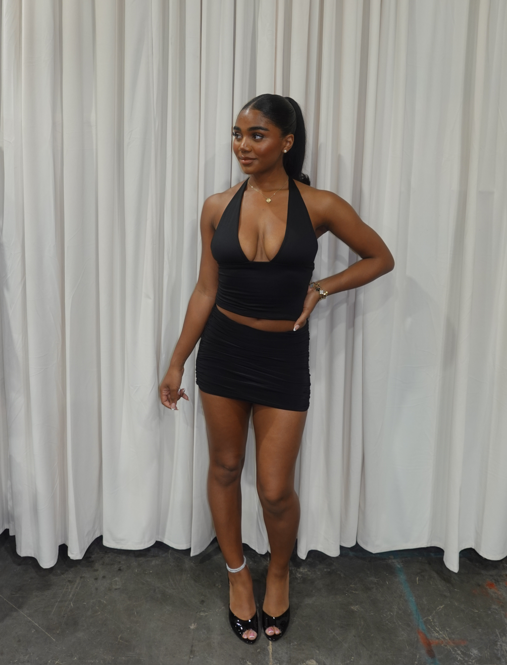 Nicole Halter Top (Black)