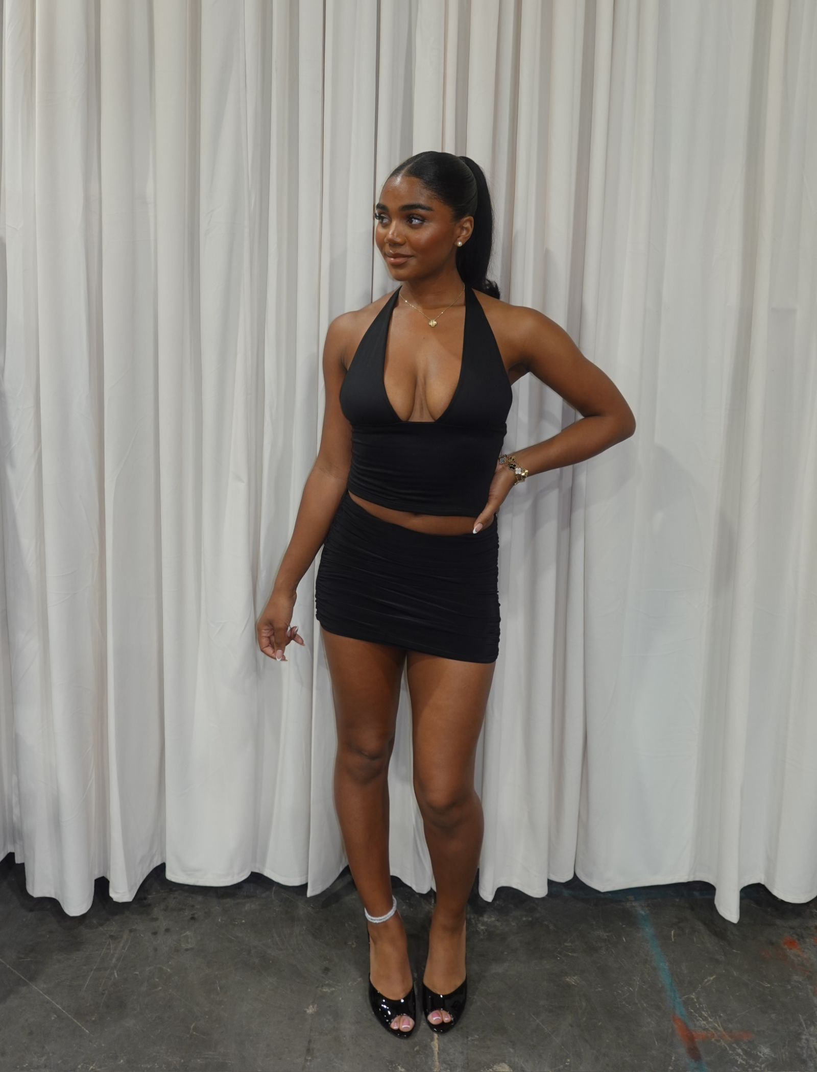 Nicole Halter Top (Black)