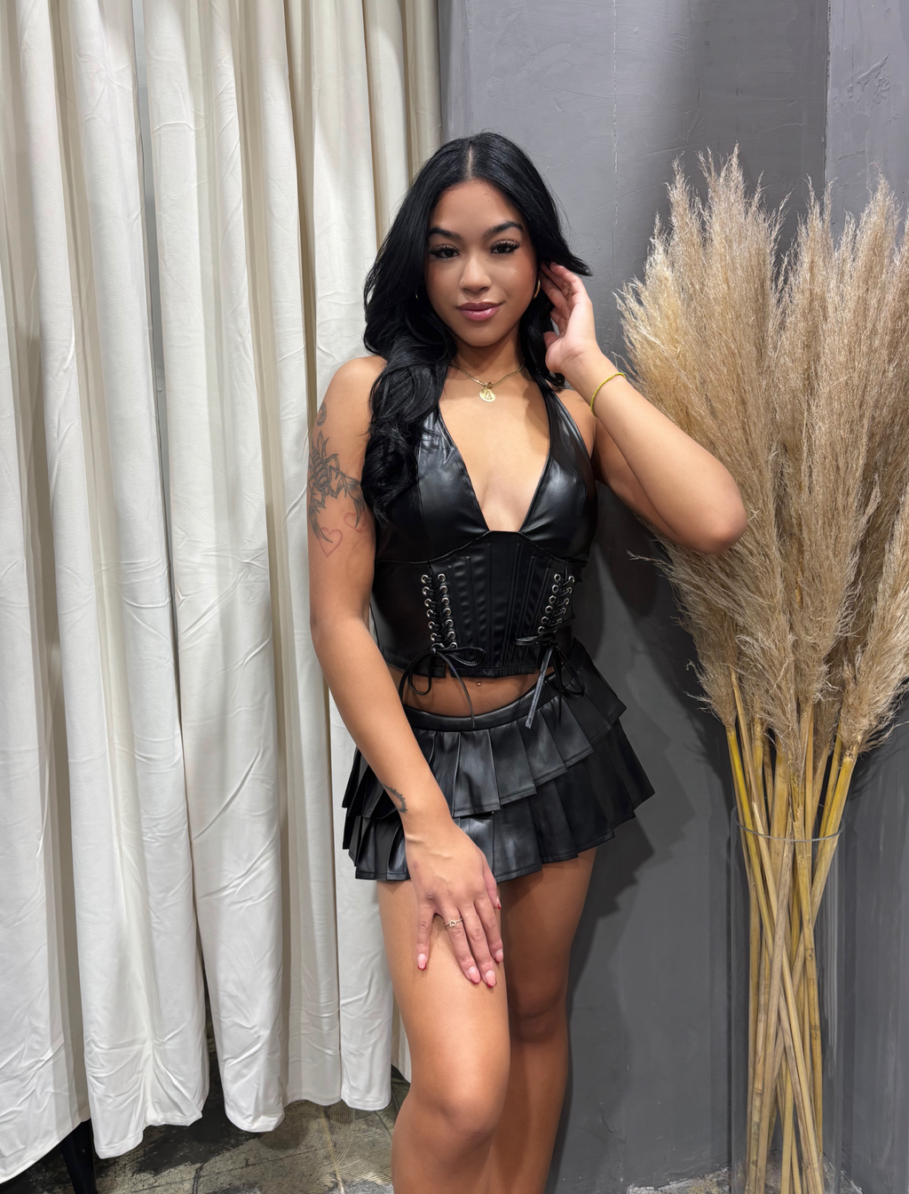 Vague Leather Halter Top (Black)