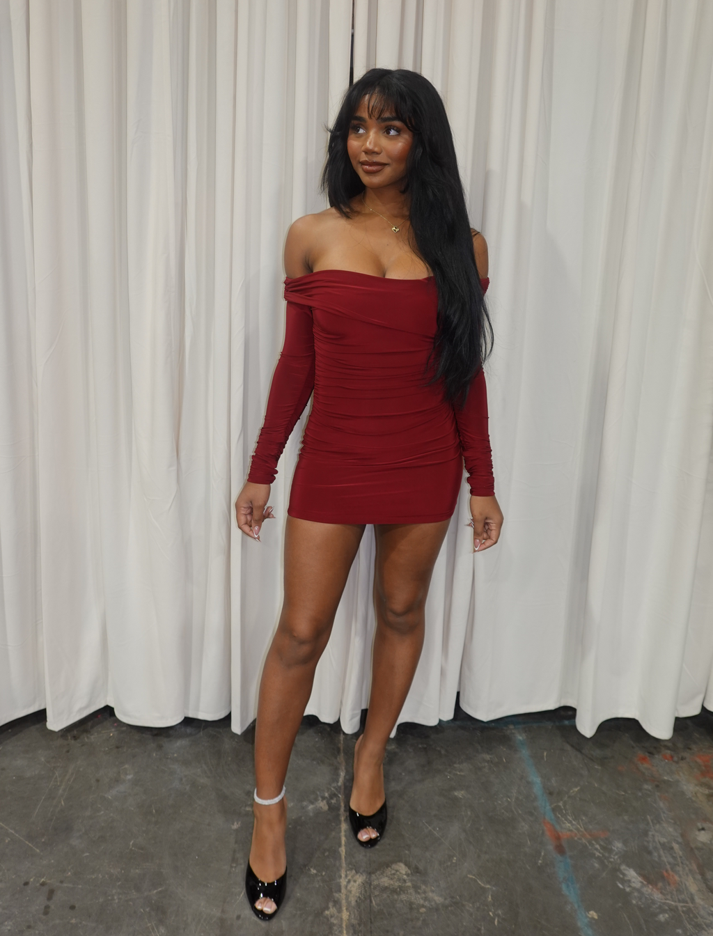 Shelby Off Shoulder Dress (Burgundy Red)