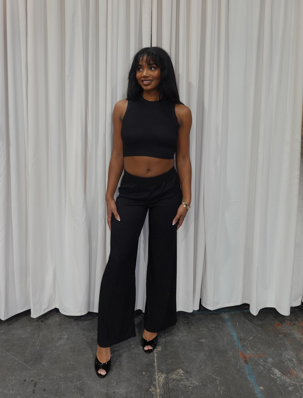 Iris Pleated Pants Set (Black)