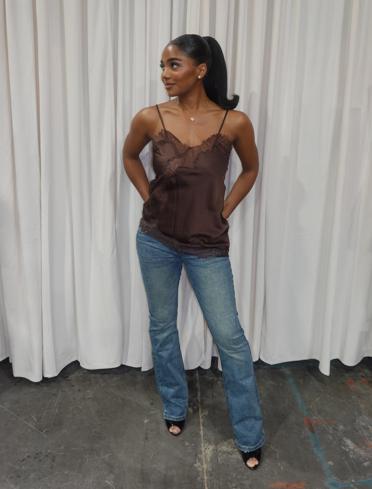 Selinne Satin Top (Brown)