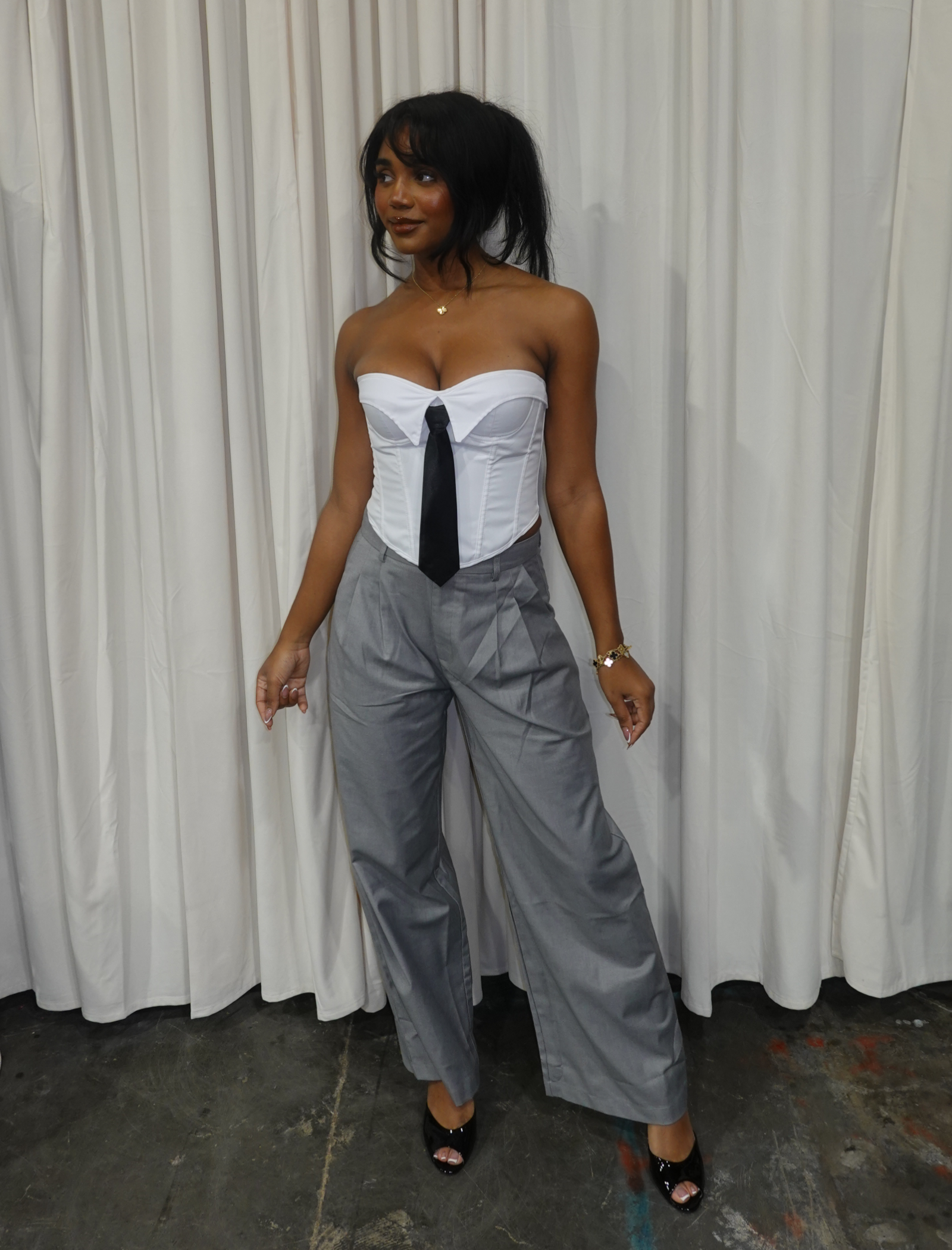 Naomi Trousers (Grey)