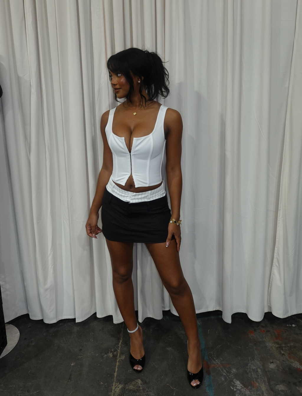 Zaria Mini Skirt (Black/White)