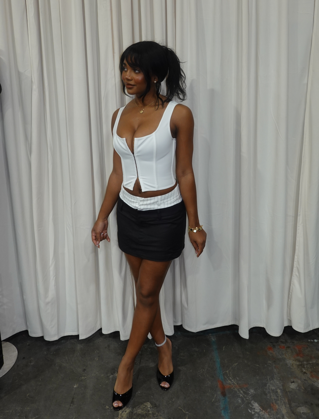 Zaria Mini Skirt (Black/White)