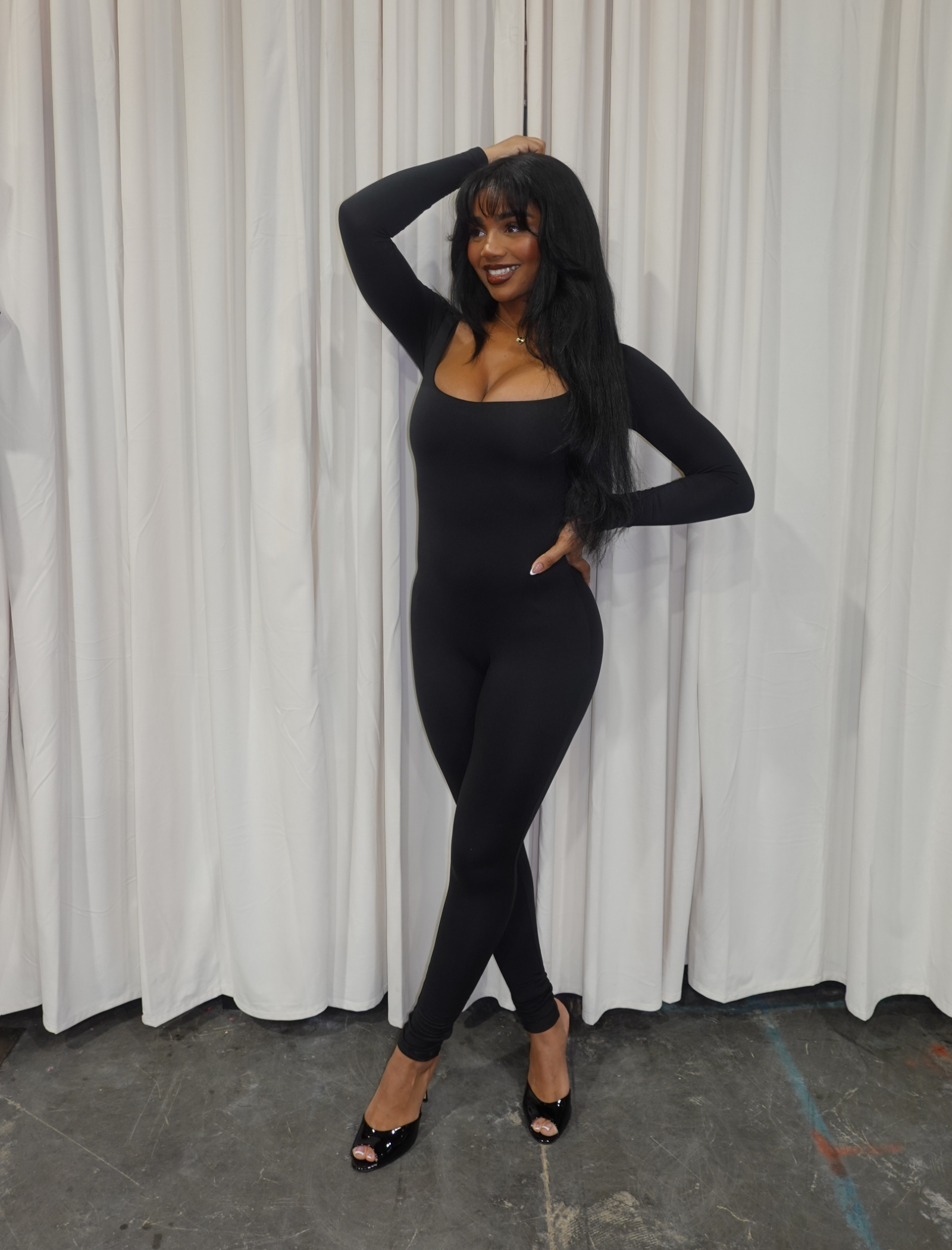 Alessia Long Sleeve Jumpsuit (Black)