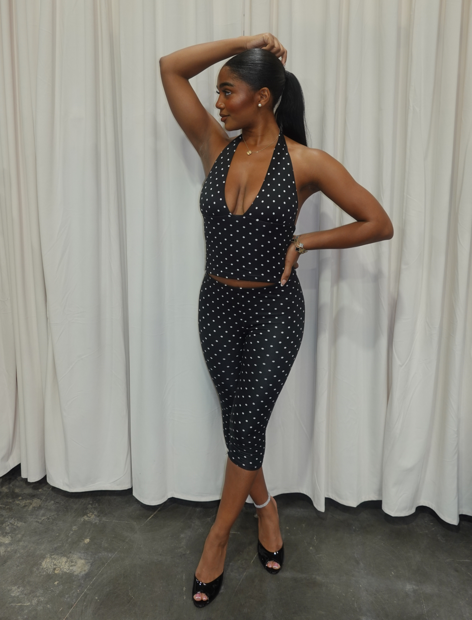Cara Capri Leggings (Black Polka Dot)