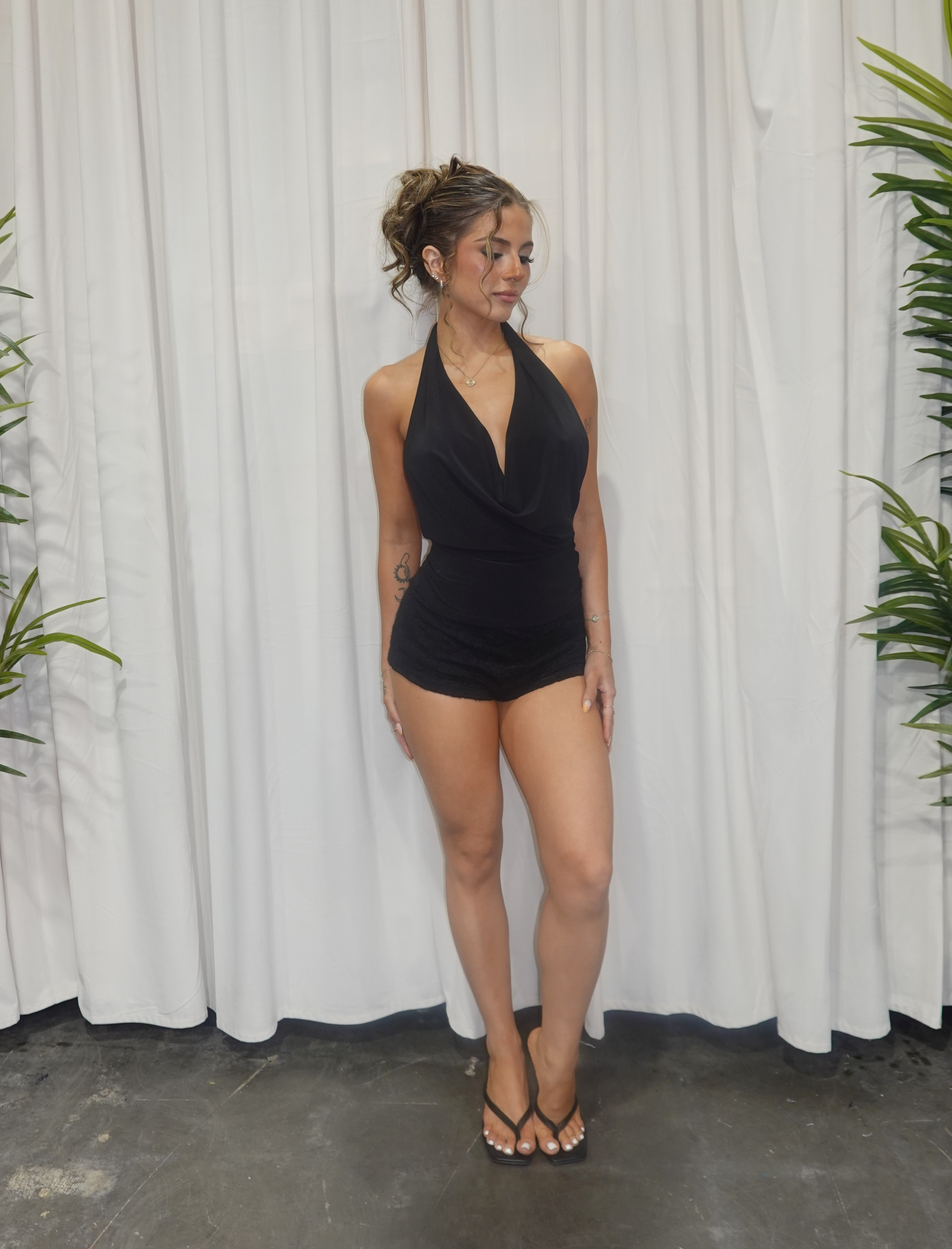 Skylar Halter Top (Black)