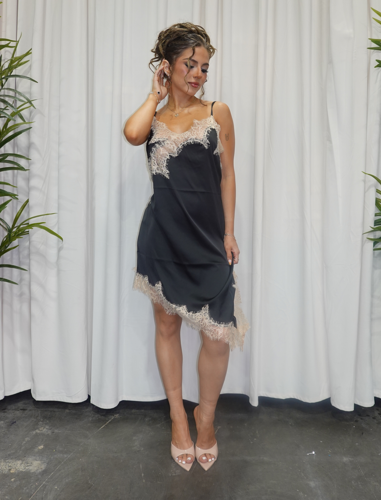 Darlene Satin Mini Dress (Black/Cream)