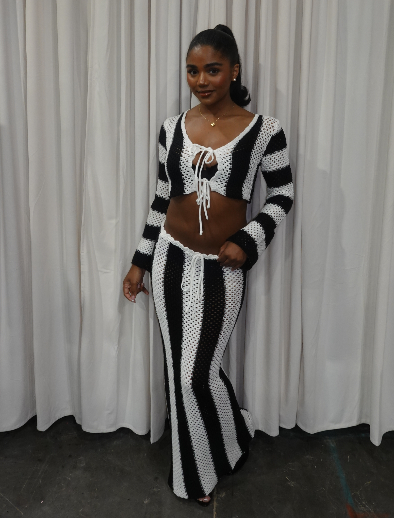 Bianca Crochet Skirt (Black/White)