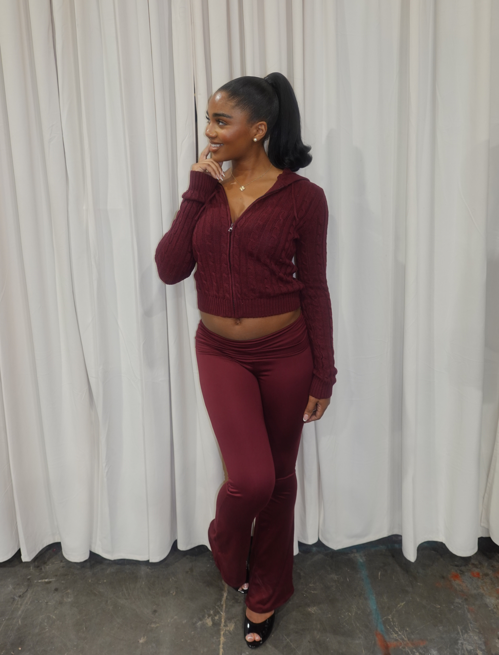 Mirna Cable-knit Sweater (Burgundy Red)