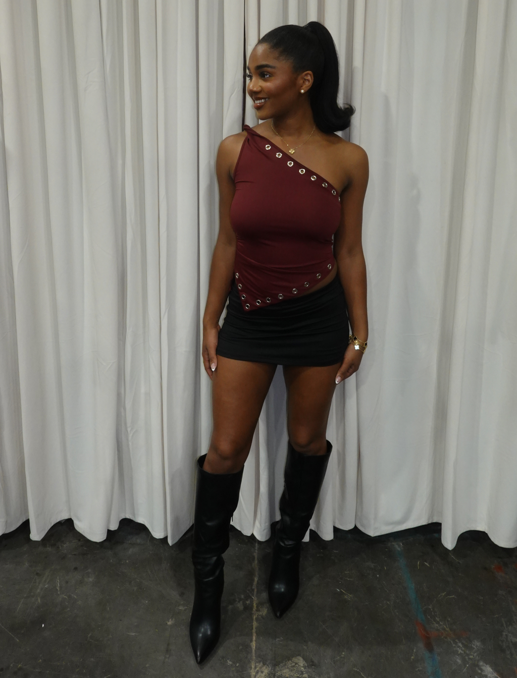 Saylor Asymmetrical One Shoulder Top (Burgundy Red)