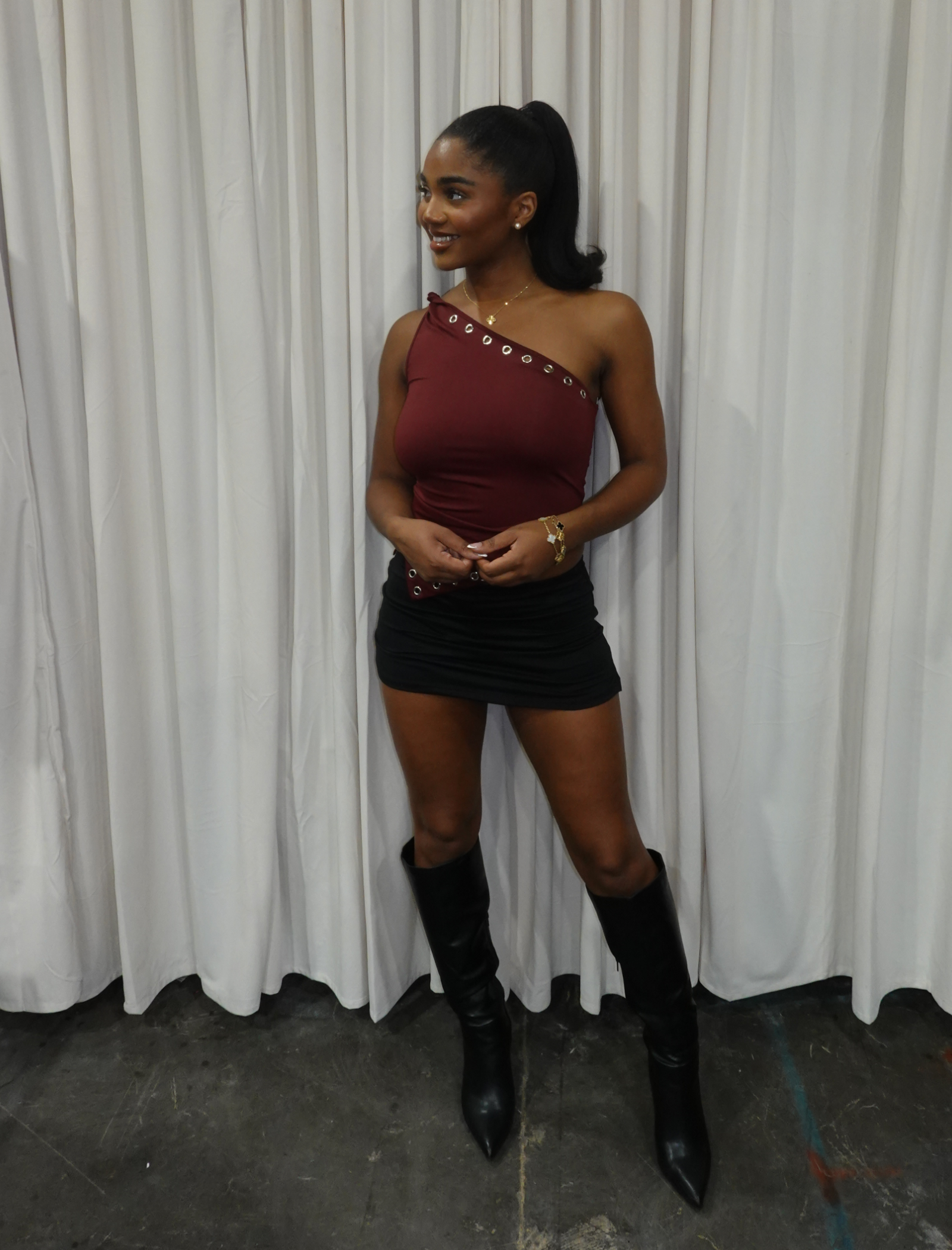 Saylor Asymmetrical One Shoulder Top (Burgundy Red)