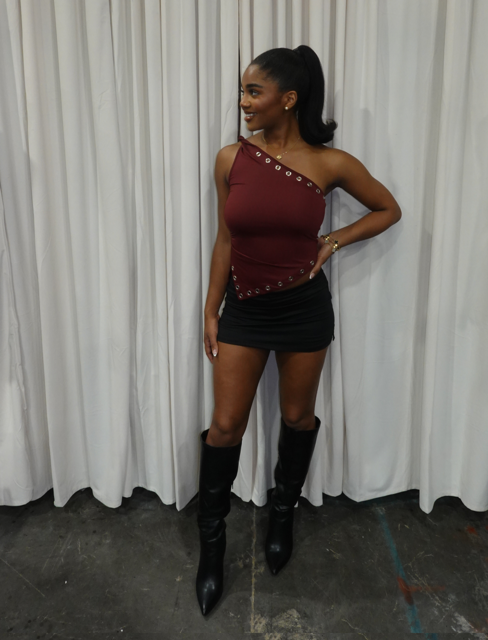 Saylor Asymmetrical One Shoulder Top (Burgundy Red)