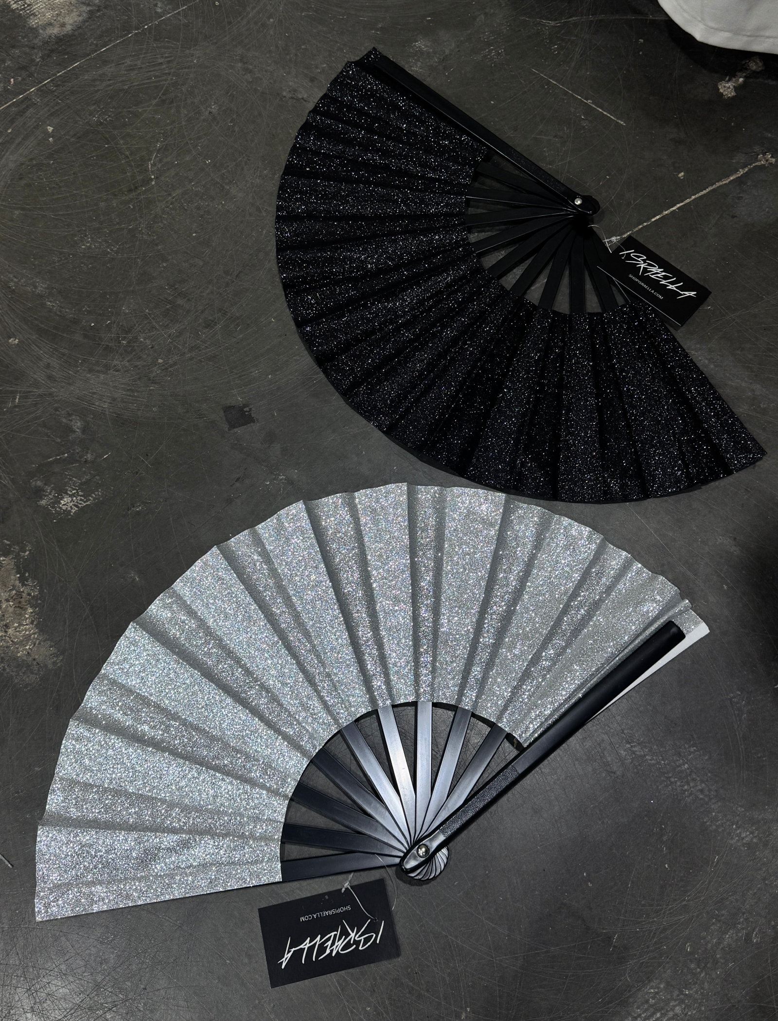 Rave Fan (4 Colors)
