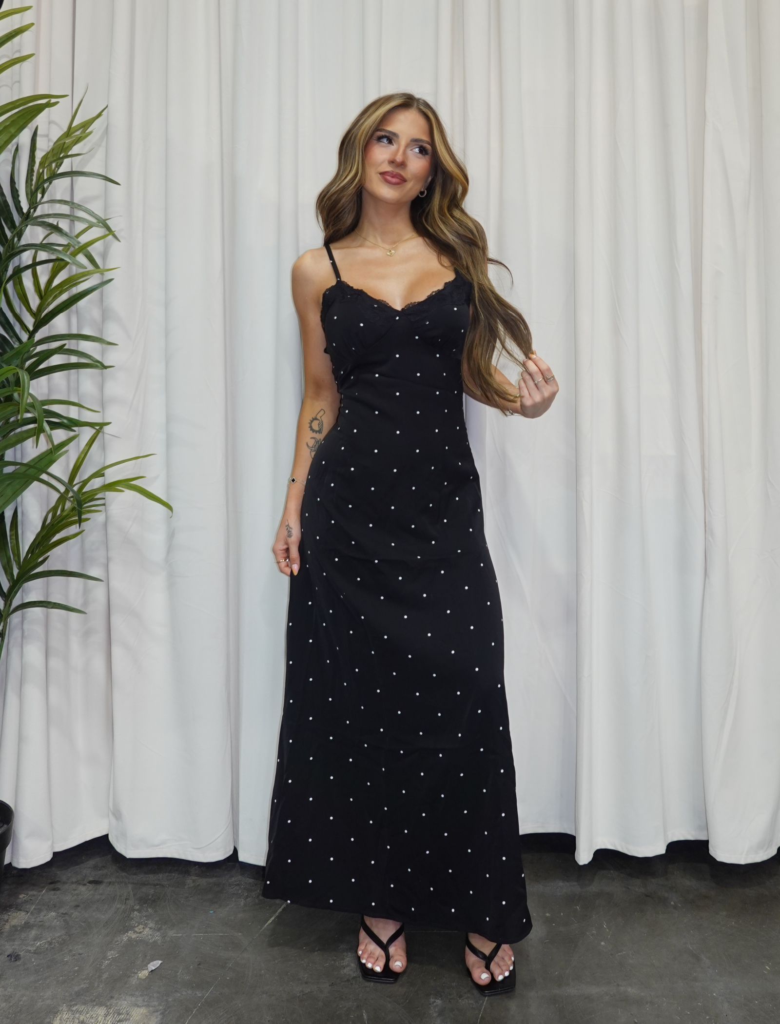 Lizbeth Polka Dot Dress (Black Polka Dot)