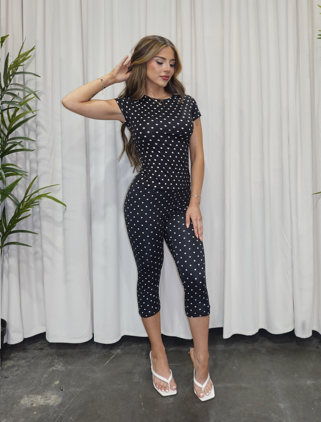 Cara Capri Leggings (Black Polka Dot)