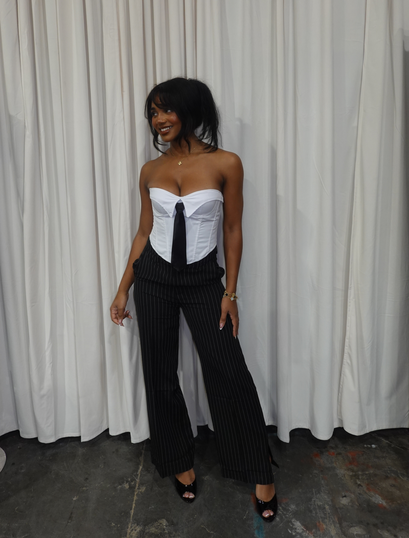 Elowen Trousers (Black Pinstripe)