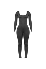 Load image into Gallery viewer, Yana Long Sleeve Scooped Neck Jumpsuit (Black)