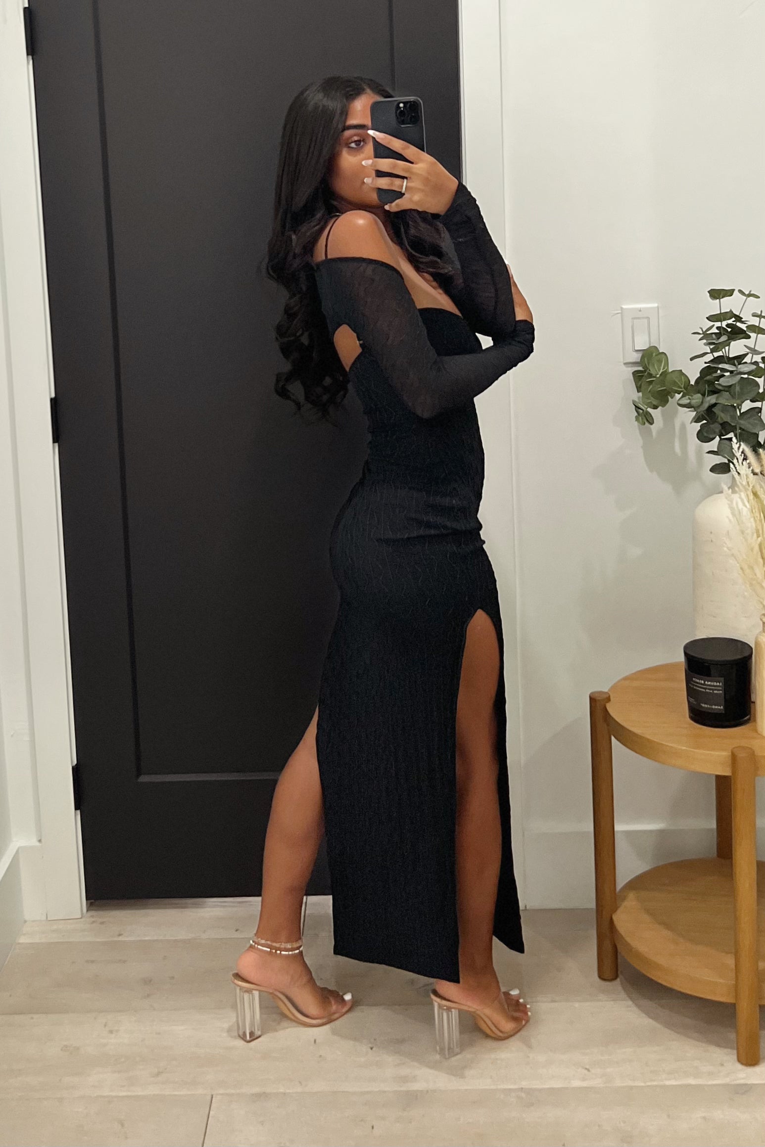 Garnet Shrug Maxi Dress (Black)