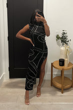 Load image into Gallery viewer, Julissa Slit Maxi Dress (Black/Cream Dots)