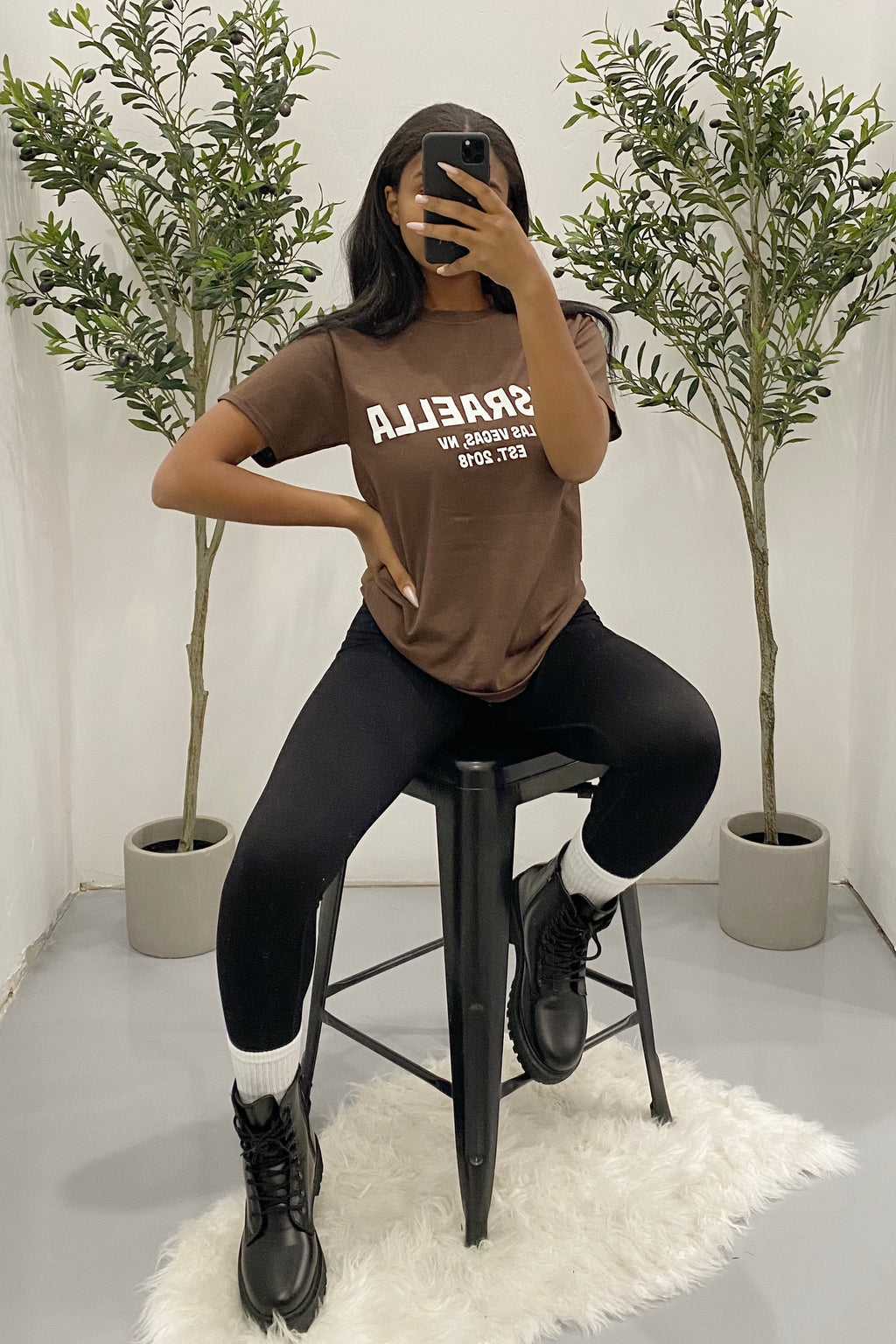 Classic Israella Tee (Chocolate Brown)